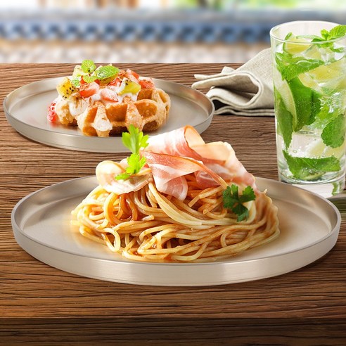 달빛을 담은 식탁, 국산 달플레이트 전통 유기 앞접시 세트로 품격을 더하세요.