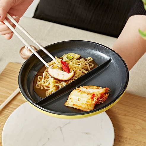 네오플램 인덕션 다용도 라면냄비: 편리함과 다기능성의 완벽한 조화