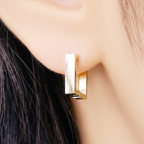 주리에떼의 18K 핑크골드 원터치 귀걸이: 빛나는 아름다움을 위한 현대적인 감성과 편안한 디자인의 완벽한 조화