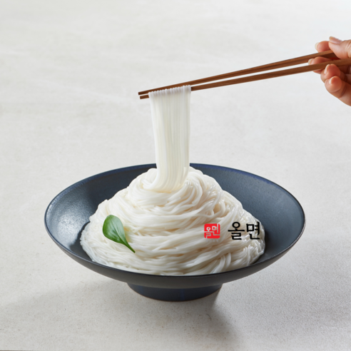 건강과 맛을 동시에 잡은 탱글탱글 쌀면, [올면] 납작우동면