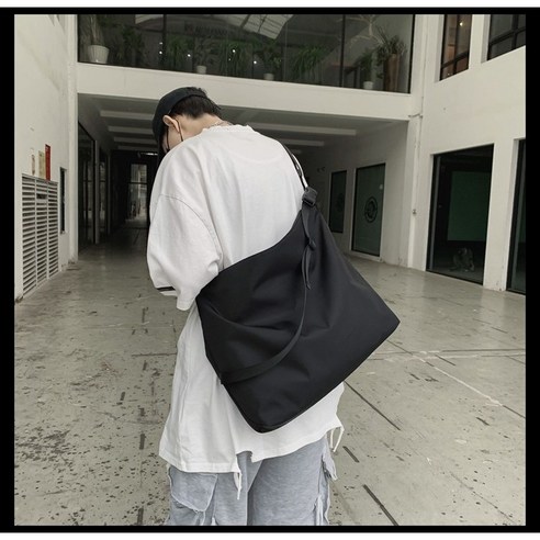 스타일리시하고 기능적인 일상 가방을 위한 최적의 선택