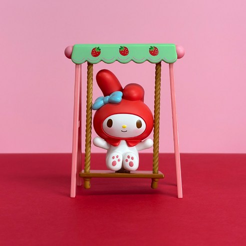 산리오 딸기농장 장난감 미니 랜덤 포차코 쿠로미 시나모롤 피규어는 상상력과 창의력을 개발할 수 있는 안전한 세트 구성이고 디자인이 고급스럽습니다.