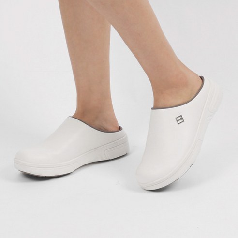 최고의 편안함과 내구성을 위한 제뉴인그립 보르도30 조리화