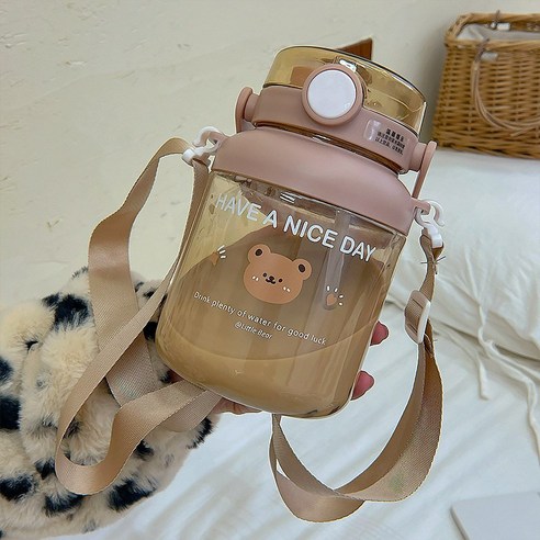 DFMEI 빨대 대용량 물컵 인플루언서 여름 여자 큰 주전자 휴대용 큐티베어 멜빵 더블 드링크 컵, 커피 색상, 1000ml.