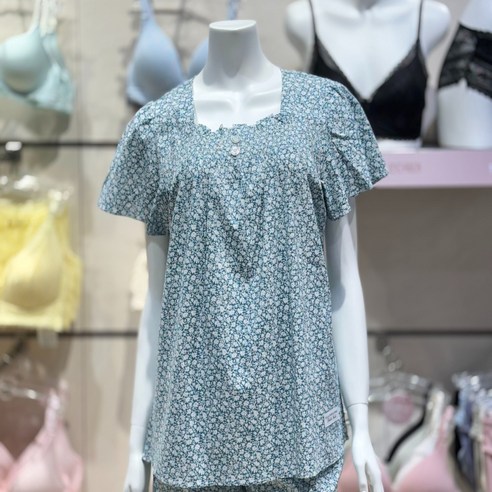 FILA 여성 플라워 파자마 상의: 꿈결 같은 편안함과 싱그러운 아름다움의 조화 휠라잠옷