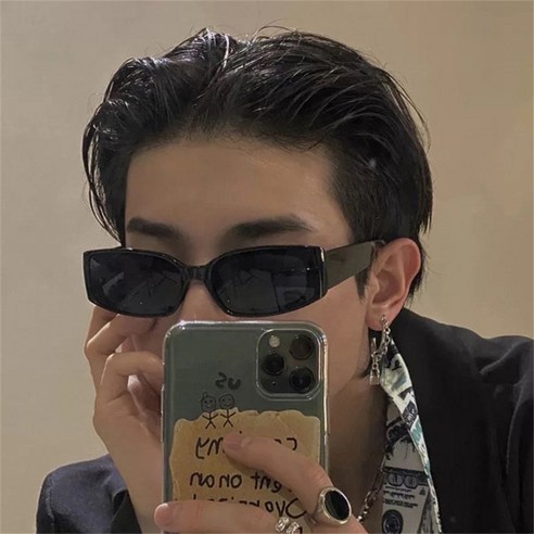 에픽 선글라스: 패션을 완성하는 필수품