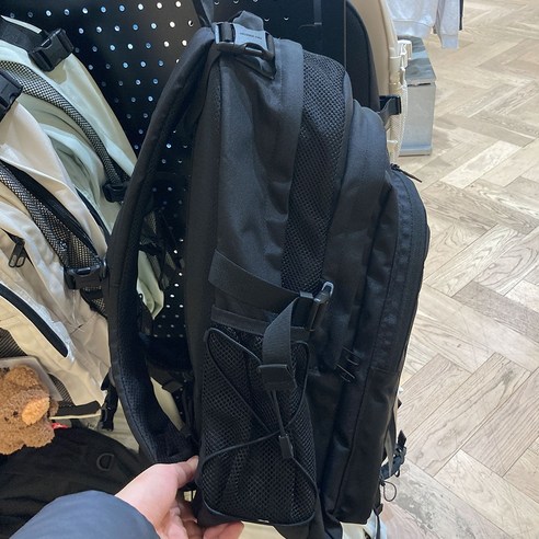 스타일과 기능성을 완벽하게 조화한 뉴발란스 하이퍼 백팩