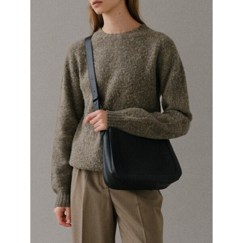 [로서울] Pie crossbody bag Black