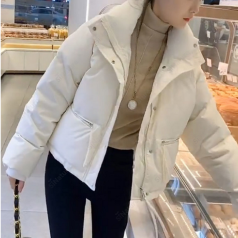 스타일리시한 따뜻함을 위한 시네이처 여성 숏패딩 경량 패딩 크롭 점퍼