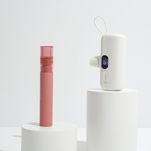 아이폰을 위한 편리하고 강력한 도킹형 보조배터리