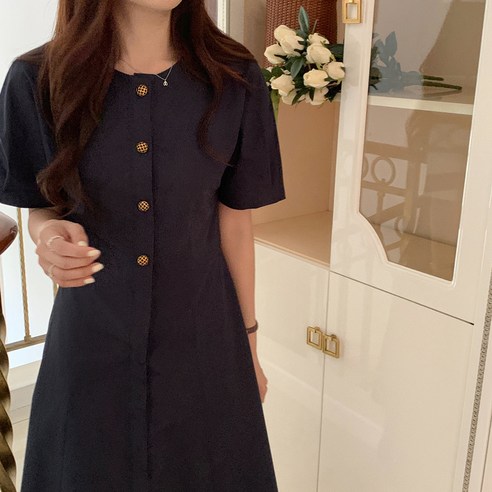 여름반팔 라운드넥 싱글버튼 복고풍 여리핏 A라인 여신원피스