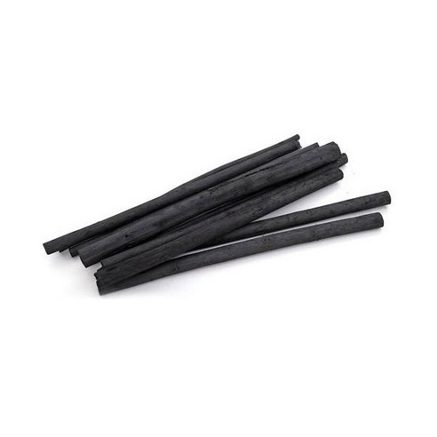 예술가의 손끝에서 피어나는 섬세한 흑의 미학, 아트메이트 자연목탄