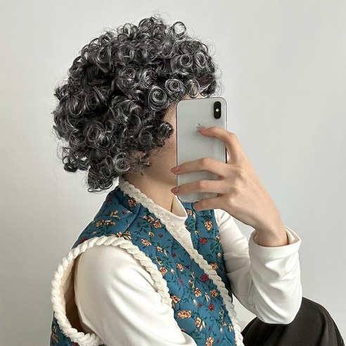 주름진 세월도 아름답게! 특별한 하루를 위한 변신 마법 할머니가발