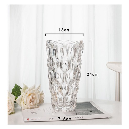아름다운 크리스탈 유리화병으로 고급스러운 인테리어 연출