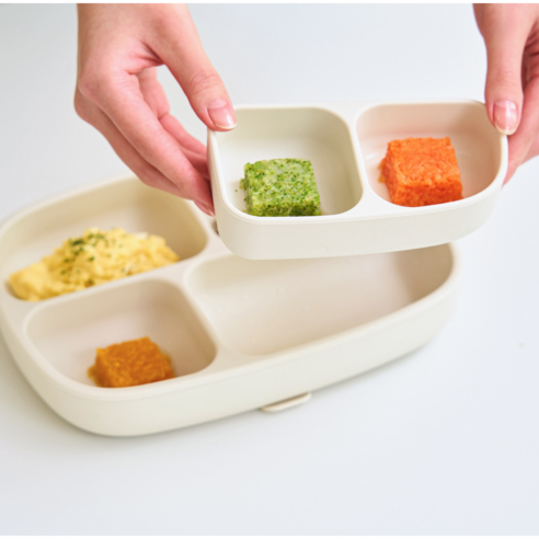 아이 냠냠 흡착식판으로 밥상 평화를 되찾다!