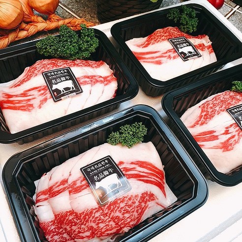 깊고 풍부한 맛의 국내산 한우 1+등급 차돌박이