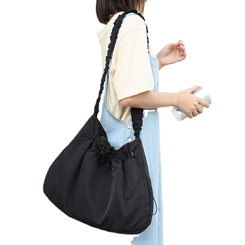 ANKRIC 수제가방 간단한 주름 캔버스 가방 패션 drawstring 크로스 바디 가방에 일본 캐주얼 나일론 숄더백