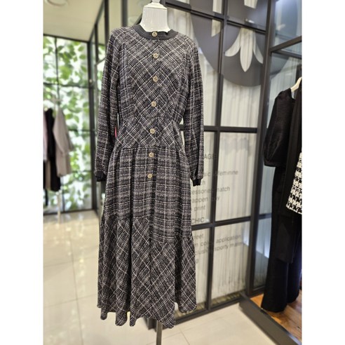 [듀엘] DEWE 골드메탈 트위드 롱 원피스 D224MSE038 NC일산