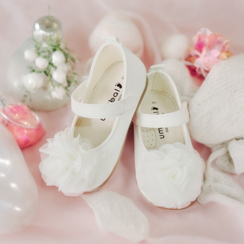 아기의 첫 걸음을 위한 최고의 선택, 샤르빌 에나멜 아기 신발