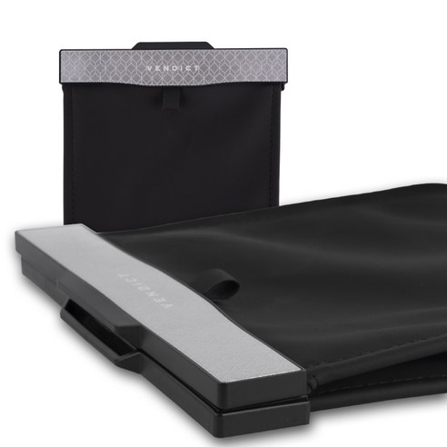 깨끗하고 정돈된 차량 내부를 위한 LED 쓰레기통