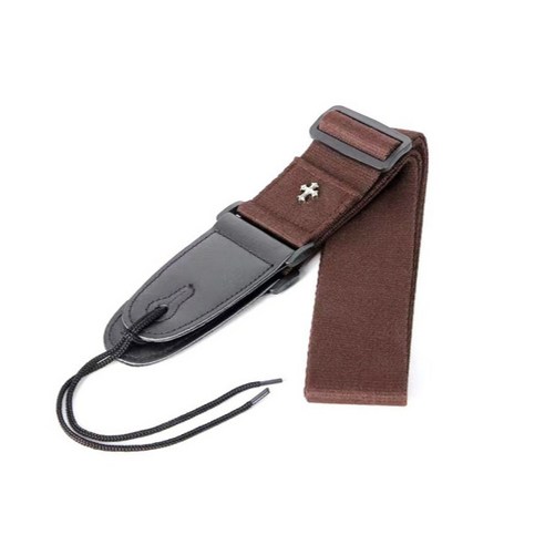 브라운 컬러의 깊은 울림을 어깨에 담다