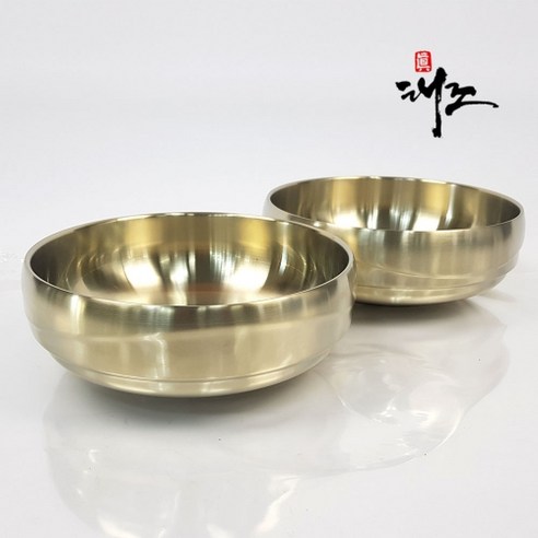 스타일리시한 디자인과 뛰어난 기능성으로 시원한 여름을 완성하는 HY 티타늄 웨이브 냉면기