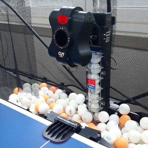 엠파이어 탁구로봇 CUT9000: 혼자서도 프로처럼, 당신의 탁구 실력을 혁신하세요.