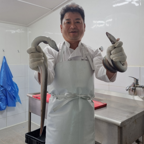 양만장직판 국내산 민물장어 1kg+소스2종+초생강 증정, 1개, 국내산 민물장어 1kg [손질 후 600g 내외]