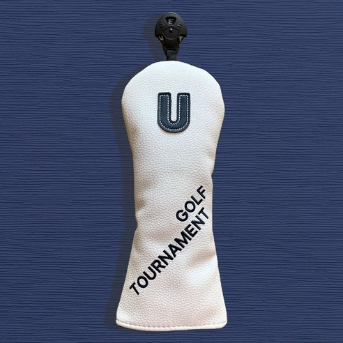 필드 위 스타일을 완성하는 토너먼트 화이트 골프채 커버