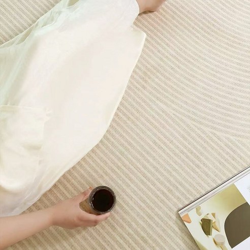 포근함이 스며드는 공간, 북유럽 스타일 방수 카페트로 완성하는 나만의 안식처