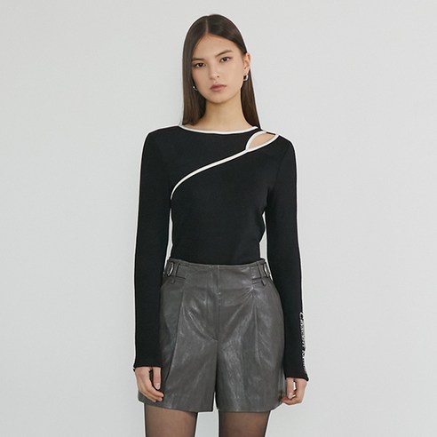 에고이스트 EN4CL066 슬림핏 슬릿 배색 티셔츠