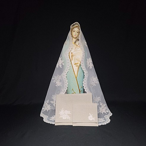 키리에 로즈 미사보와 함께하는 더욱 깊고 아름다운 기도