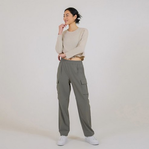 안다르 에어스트 투웨이 카고 팬츠: 겨울 스타일을 책임질 실버빛 혁명 안다르카고바지