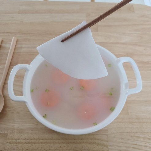 다용도 국물 기름 쏙쏙 페이퍼 20매 기름제거시트 기름먹는 천연펄프, 1개, 20매입, 17cm