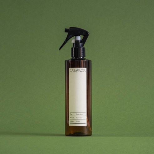 칙 뿌리는 순간, 텁텁했던 일상이 특별해지는 카사바시아 룸스프레이