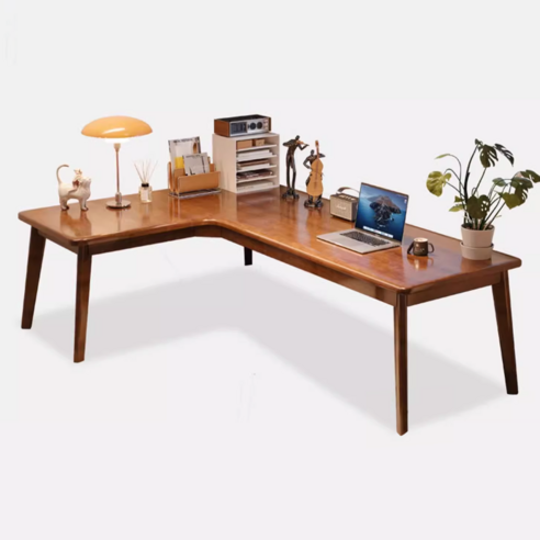 공간을 효율적으로 활용하는 디자인의 책상