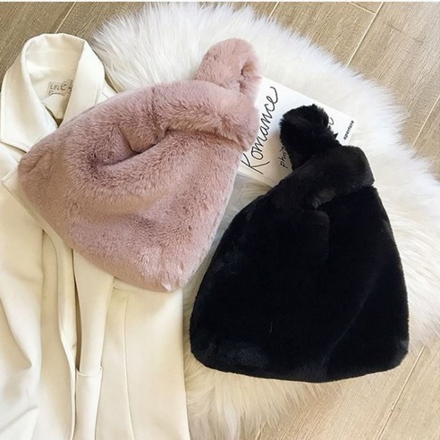 솜사탕처럼 부드럽고 실용적인 솜사탕 밍크 퍼 가방