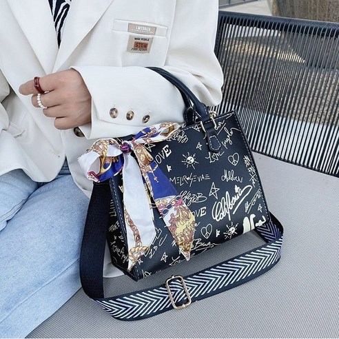 야나두패키지 수지네작업실 가죽가방 DIY 크로스토트백 퀼트 만들기 국내 배송 가죽공예, 블랙, 1개 Best Top5