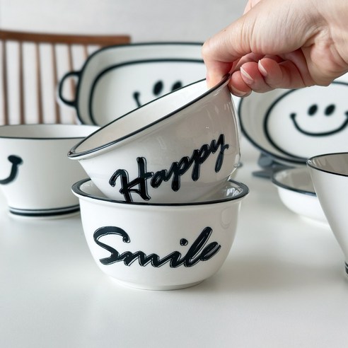 행복한 식탁, 미소 가득한 식사 시간