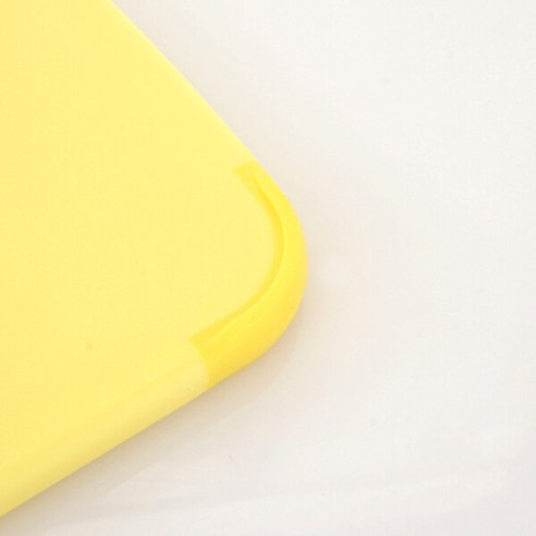 주방을 밝히는 옐로우 컬러의 실용적인 선택