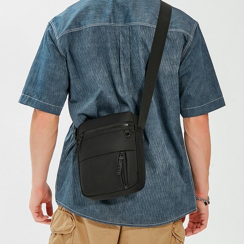 필수 아이템: 담앤드솜 어반 크로스백