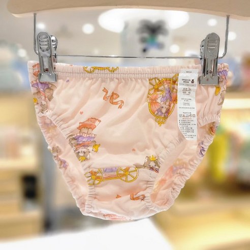 사랑스러운 우리 아이 피부를 위한 부드러운 선물, 오가닉맘 여아 삼각팬티 8종 세트