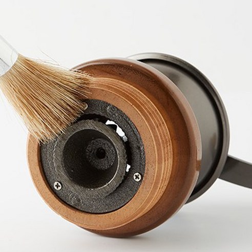 가정에서 신선한 밀가루 제작을 위한 완벽한 동반자: 폰타노 핸드밀 KH-3