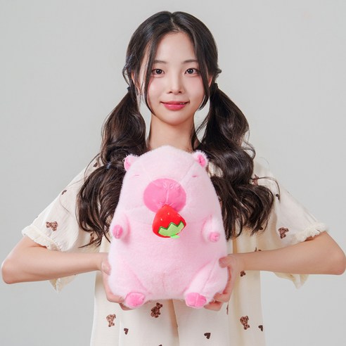 말랑마쥬 귀여움주의 애착인형 동물 캐릭터 카피바라 베어 선물 쿠션 바디필로우, 핑크딸기바라