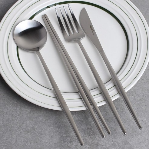 헬리오 커트러리: 식탁에 예술을 더하다