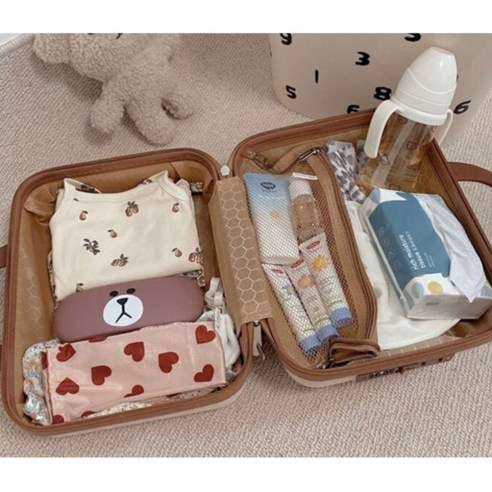 리락쿠마 레디백: 귀여움과 실용성을 담은 여행의 동반자