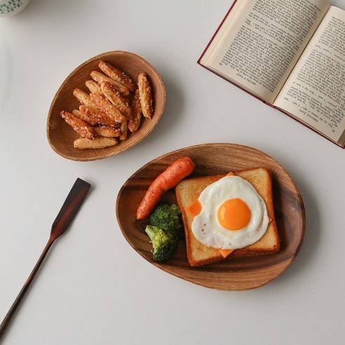 자연의 숨결을 담은 식탁, 리드그린 아카시아 나무접시