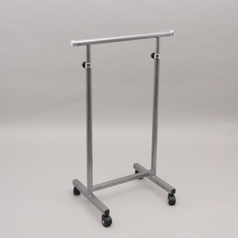 튼튼한 이동식 행거로 옷 정리 고민 끝, 공간 활용은 UP!