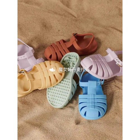 리우드 브리 샌들, 여름날 아이의 발에 자유와 스타일을!