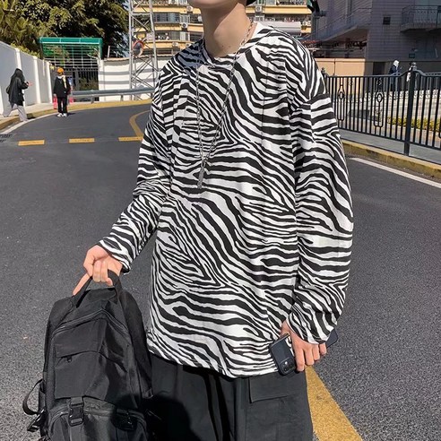 DFMEI 일본 레트로 지브라 패턴 긴팔 티셔츠 남자의 홍콩 스타일 Cec 인기있는 느슨한 캐주얼 겉옷 모든 매치 커플 셔츠